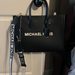 Michael Kors Medium Mirella Tote